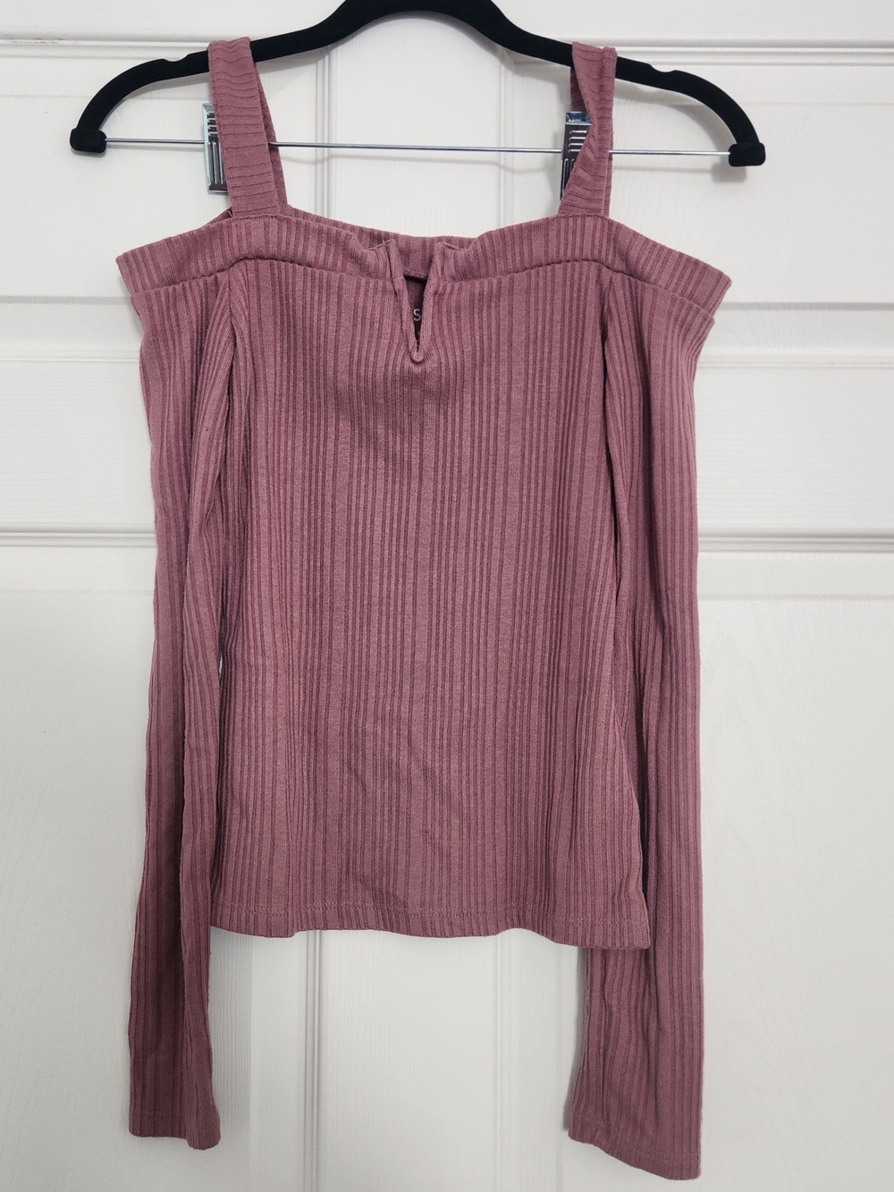 Women's Ribbed Off-Shoulder Long Sleeve Top - Dusty Rose